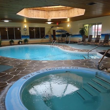 Canway Inn & Suites Dauphin Zewnętrze zdjęcie