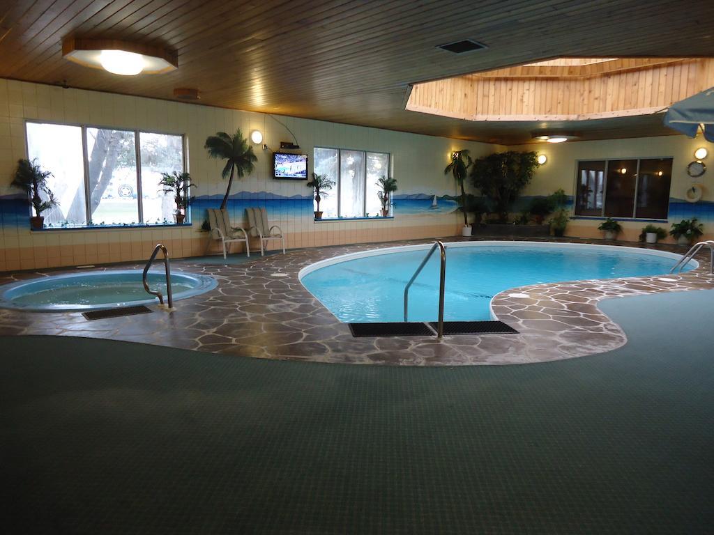 Canway Inn & Suites Dauphin Zewnętrze zdjęcie