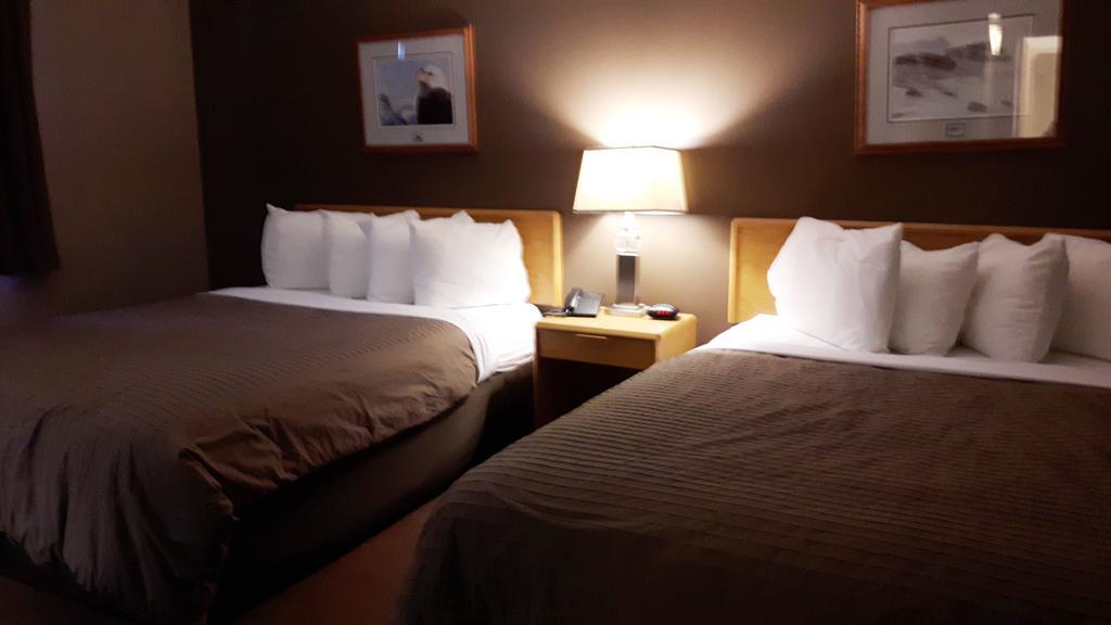 Canway Inn & Suites Dauphin Zewnętrze zdjęcie
